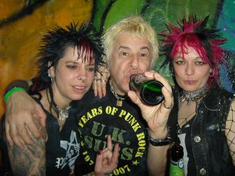 uksubs2007a.jpg